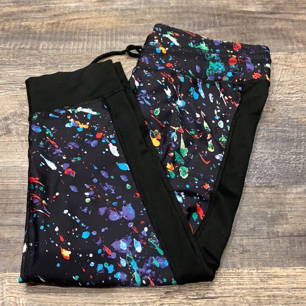 Fabletics Capri Leggings